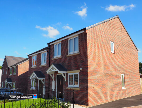 Edenhall Rushcliffe Berry Rustic 65mm 448/Pk Formerly Rudyard Cherry Brick Changed July 2019